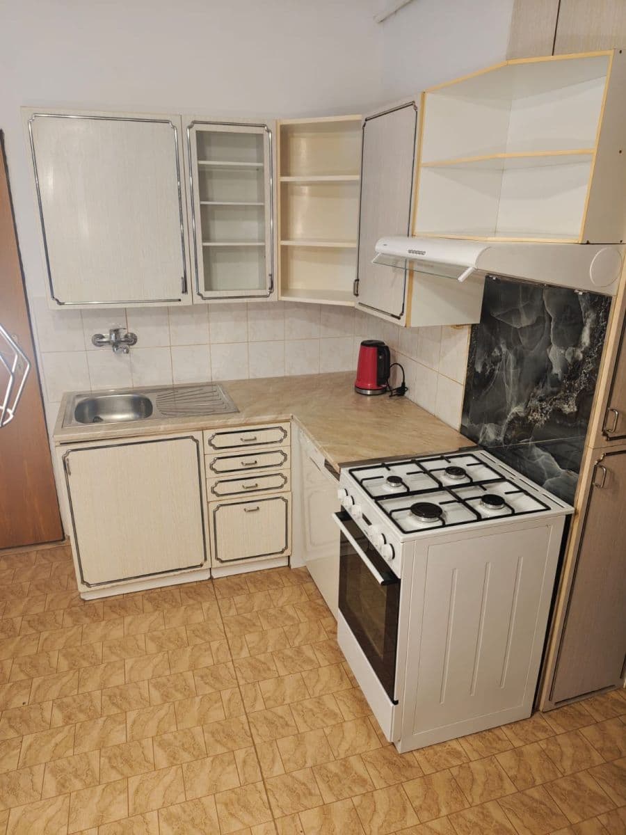 Pronájem bytu 3+1 60 m², Čáslavská, Chrudim, Pardubický kraj Pronájem bytu 3+1 60 m², Čáslavská, Chrudim, Pardubický kraj