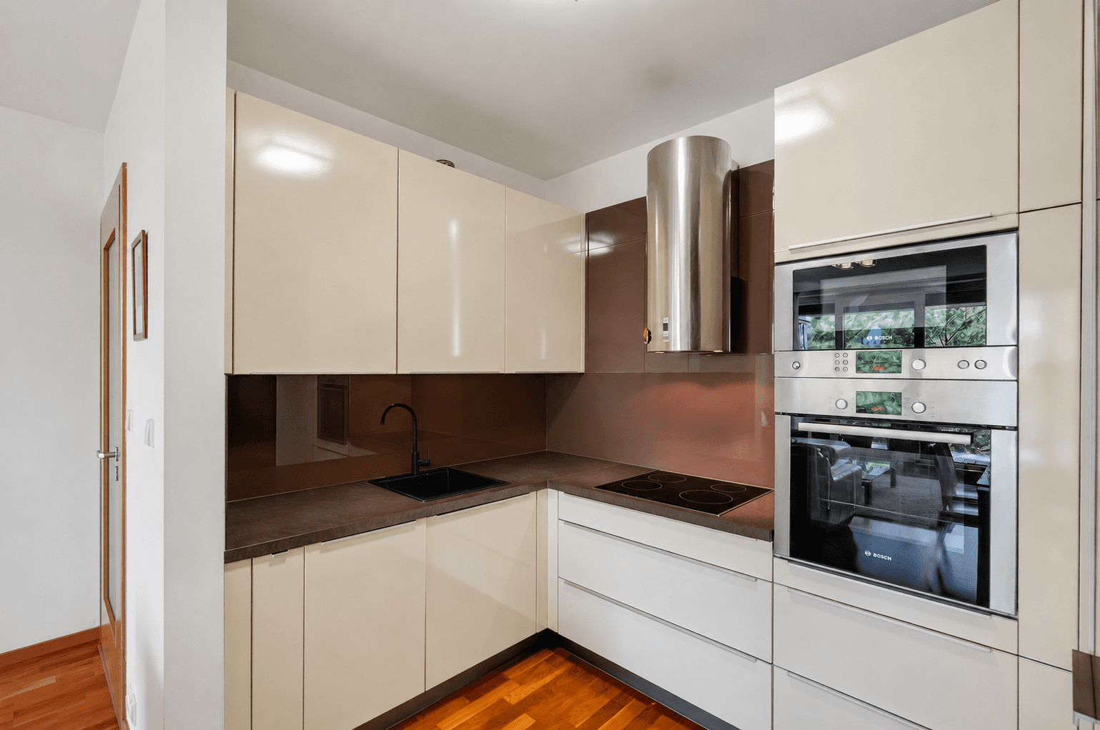 Prodej bytu 2+kk 75 m², Italská, Praha, Praha Prodej bytu 2+kk 75 m², Italská, Praha, Praha