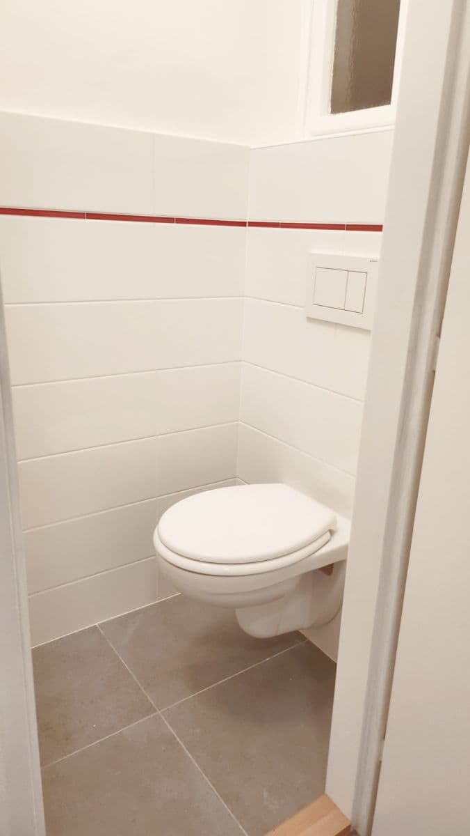Pronájem bytu 2+kk 53 m², Veletržní, Praha, Praha Pronájem bytu 2+kk 53 m², Veletržní, Praha, Praha