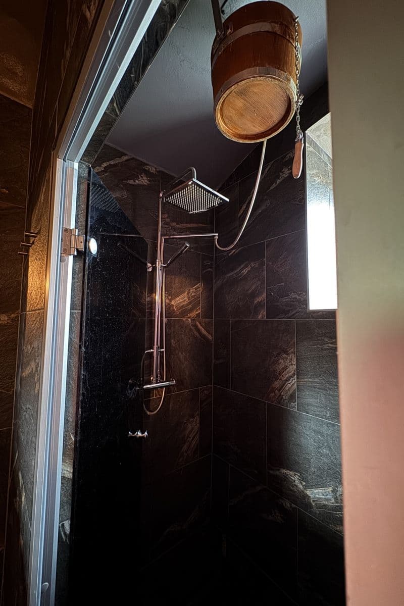 Pronájem nebytového prostoru 40 m², Ke dvoru, Černolice, Středočeský kraj Pronájem nebytového prostoru 40 m², Ke dvoru, Černolice, Středočeský kraj