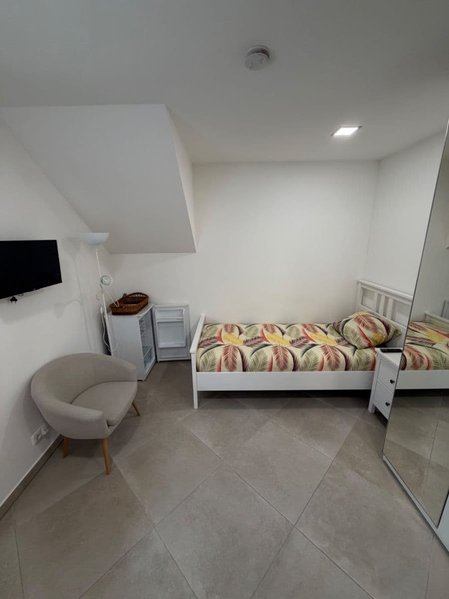 Pronájem bytu 1+kk 22 m², Náchodská, Praha, Praha Pronájem bytu 1+kk 22 m², Náchodská, Praha, Praha