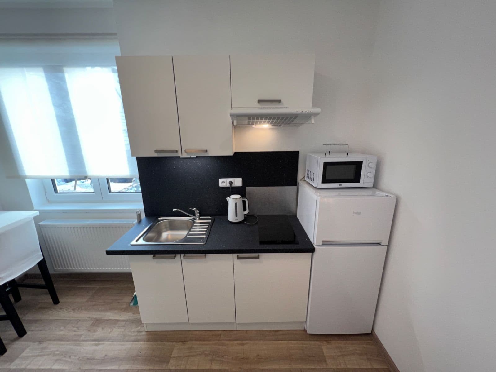 Pronájem bytu 1+kk 40 m², Náchodská, Praha, Praha Pronájem bytu 1+kk 40 m², Náchodská, Praha, Praha