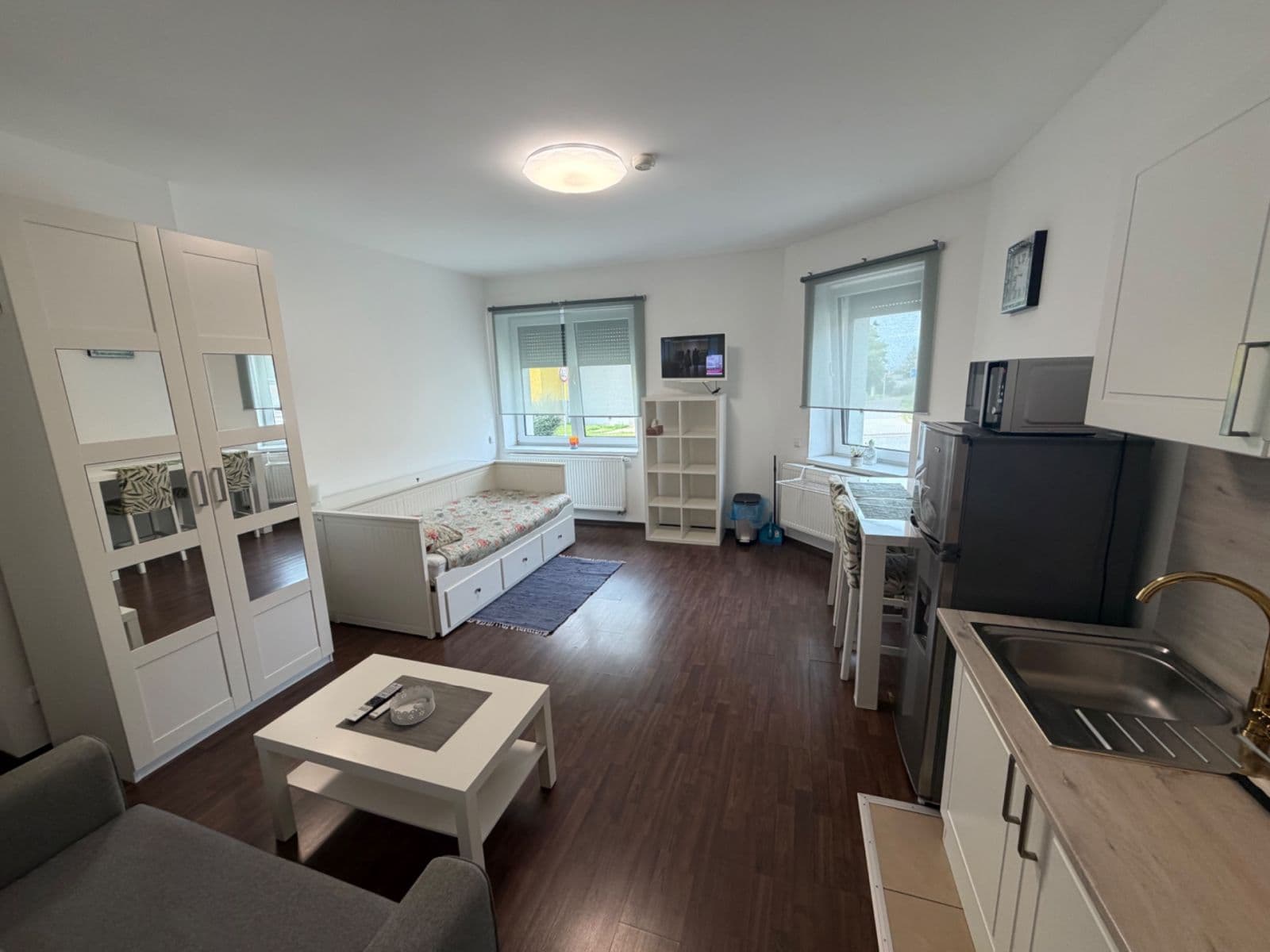 Pronájem bytu 1+kk 40 m², Božanovská, Praha, Praha Pronájem bytu 1+kk 40 m², Božanovská, Praha, Praha