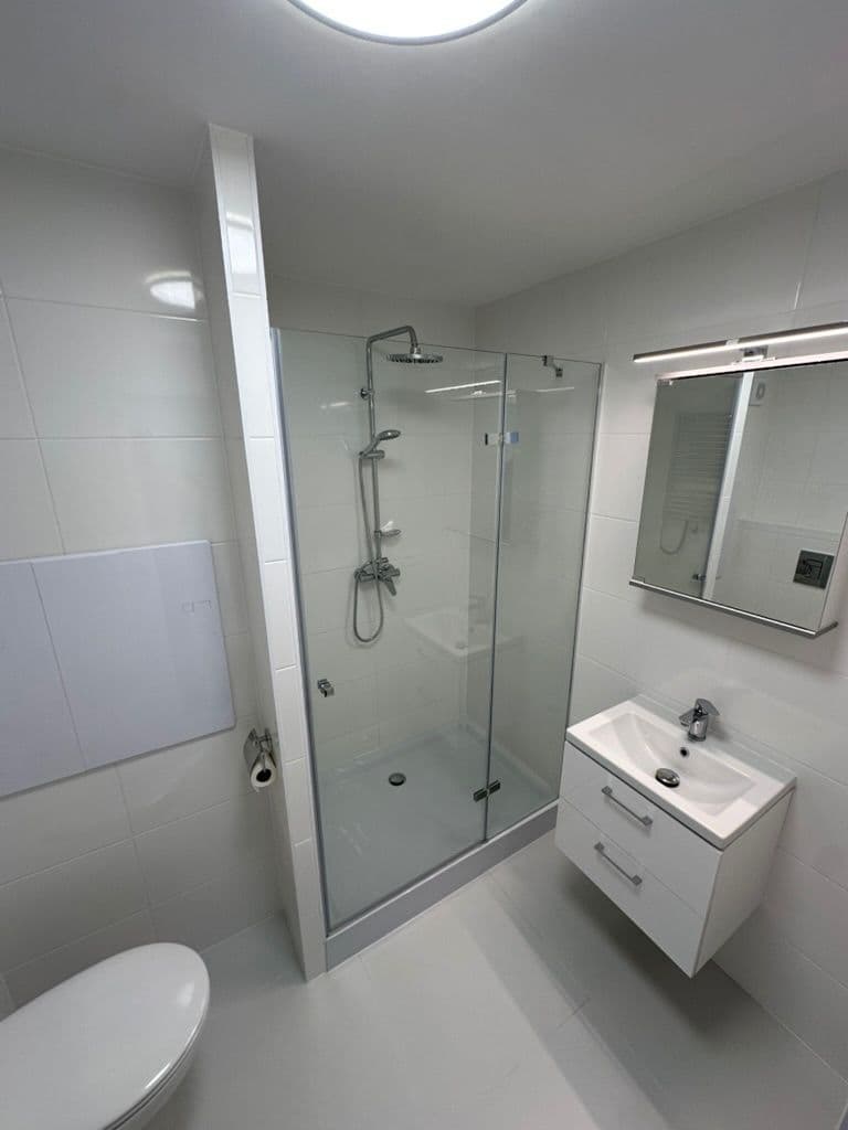 Pronájem bytu 1+kk 20 m², Štúrova, Praha, Praha Pronájem bytu 1+kk 20 m², Štúrova, Praha, Praha