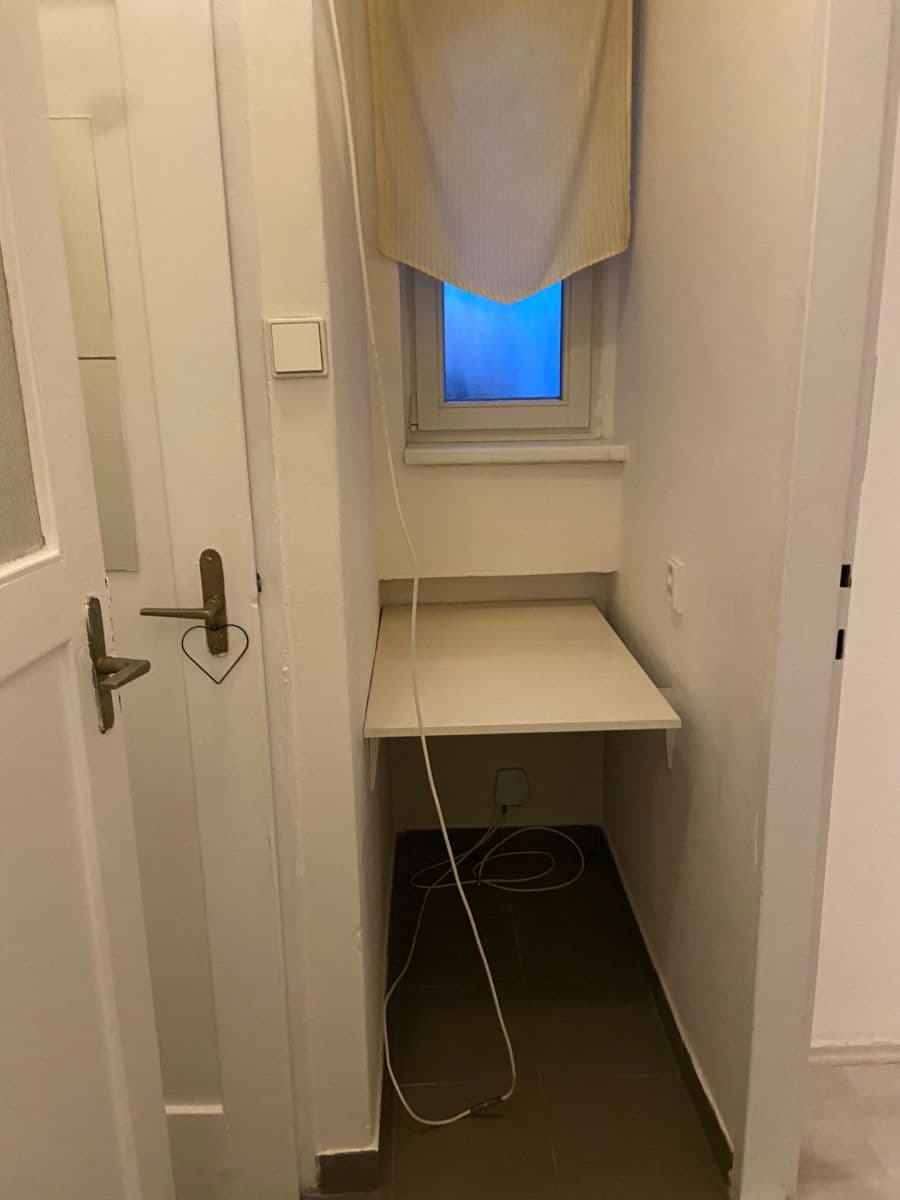 Pronájem bytu 1+kk 26 m², U Vinohradské nemocnice, Praha, Praha Pronájem bytu 1+kk 26 m², U Vinohradské nemocnice, Praha, Praha