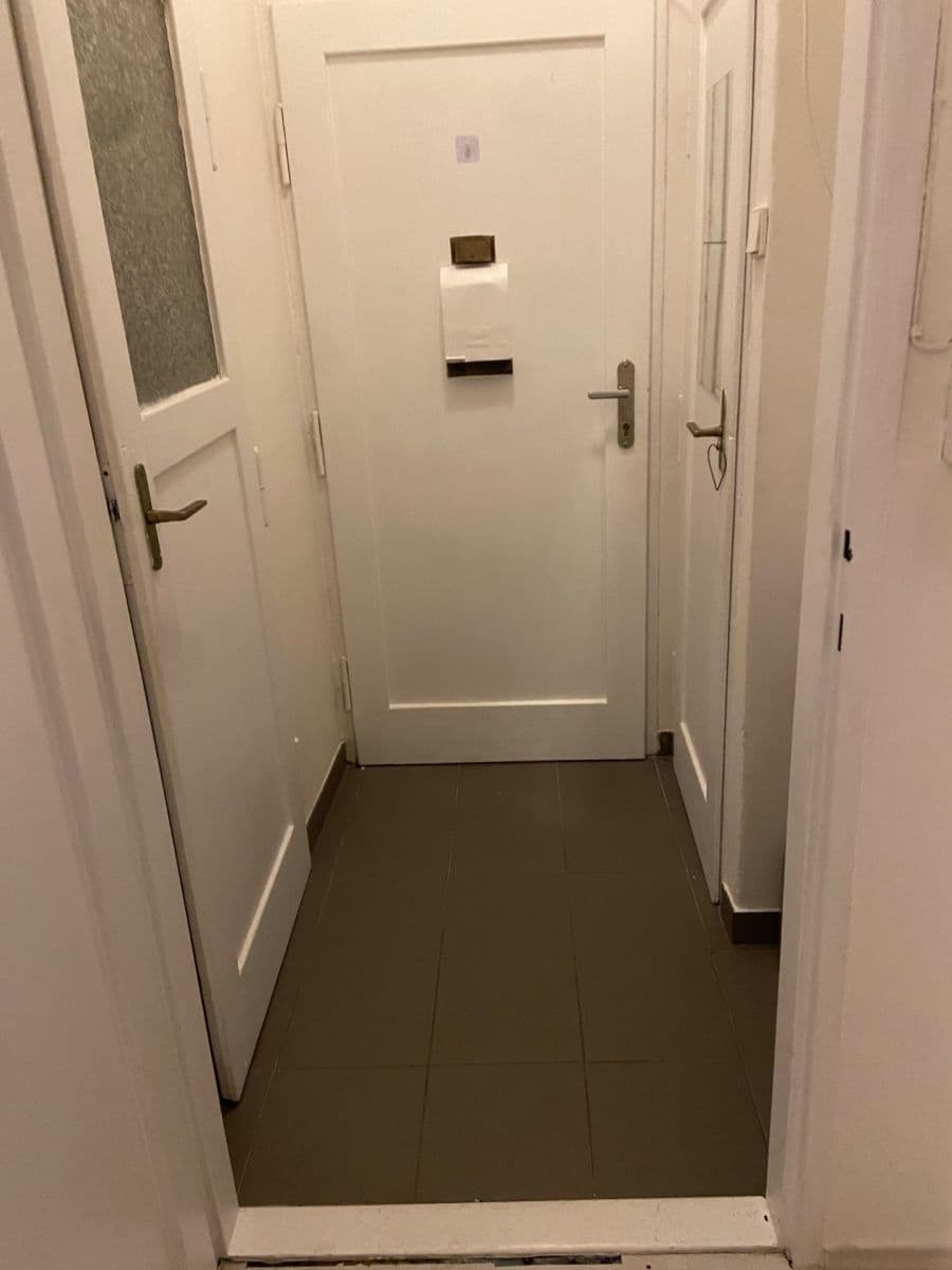 Pronájem bytu 1+kk 26 m², U Vinohradské nemocnice, Praha, Praha Pronájem bytu 1+kk 26 m², U Vinohradské nemocnice, Praha, Praha