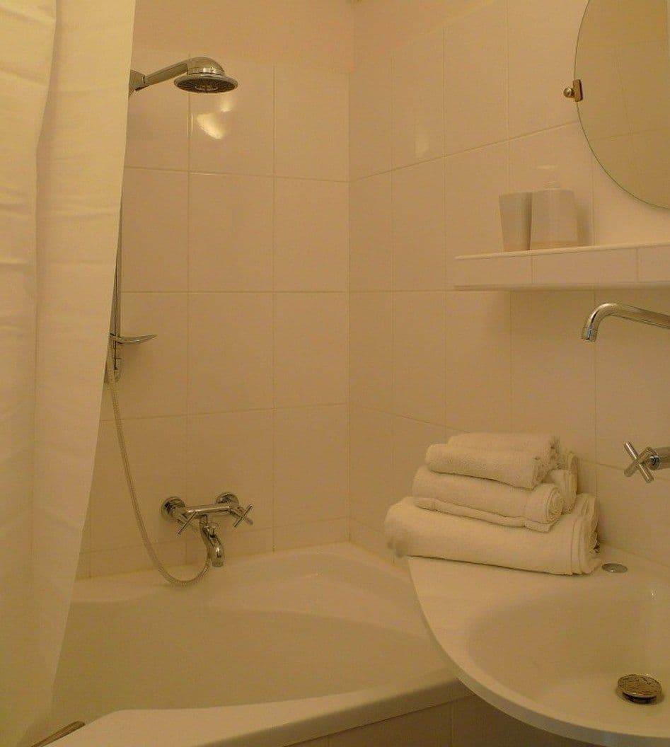 Pronájem bytu 3+1 77 m², Hájenská, Praha, Praha Pronájem bytu 3+1 77 m², Hájenská, Praha, Praha