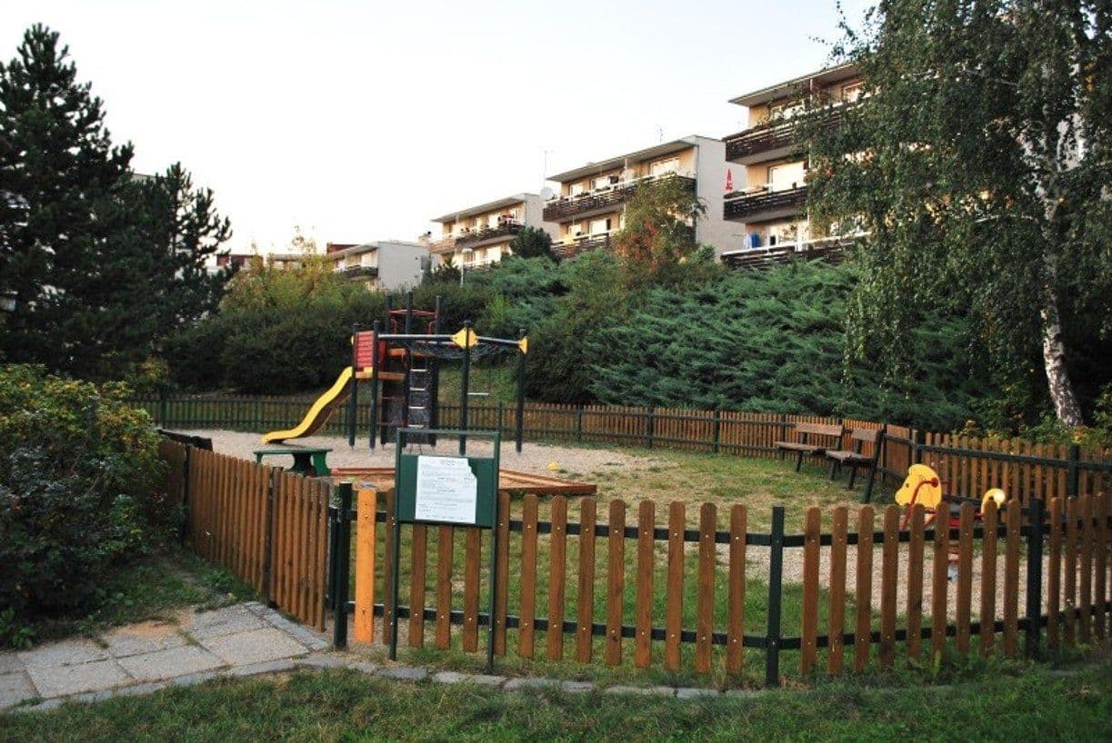 Pronájem bytu 3+1 77 m², Hájenská, Praha, Praha Pronájem bytu 3+1 77 m², Hájenská, Praha, Praha