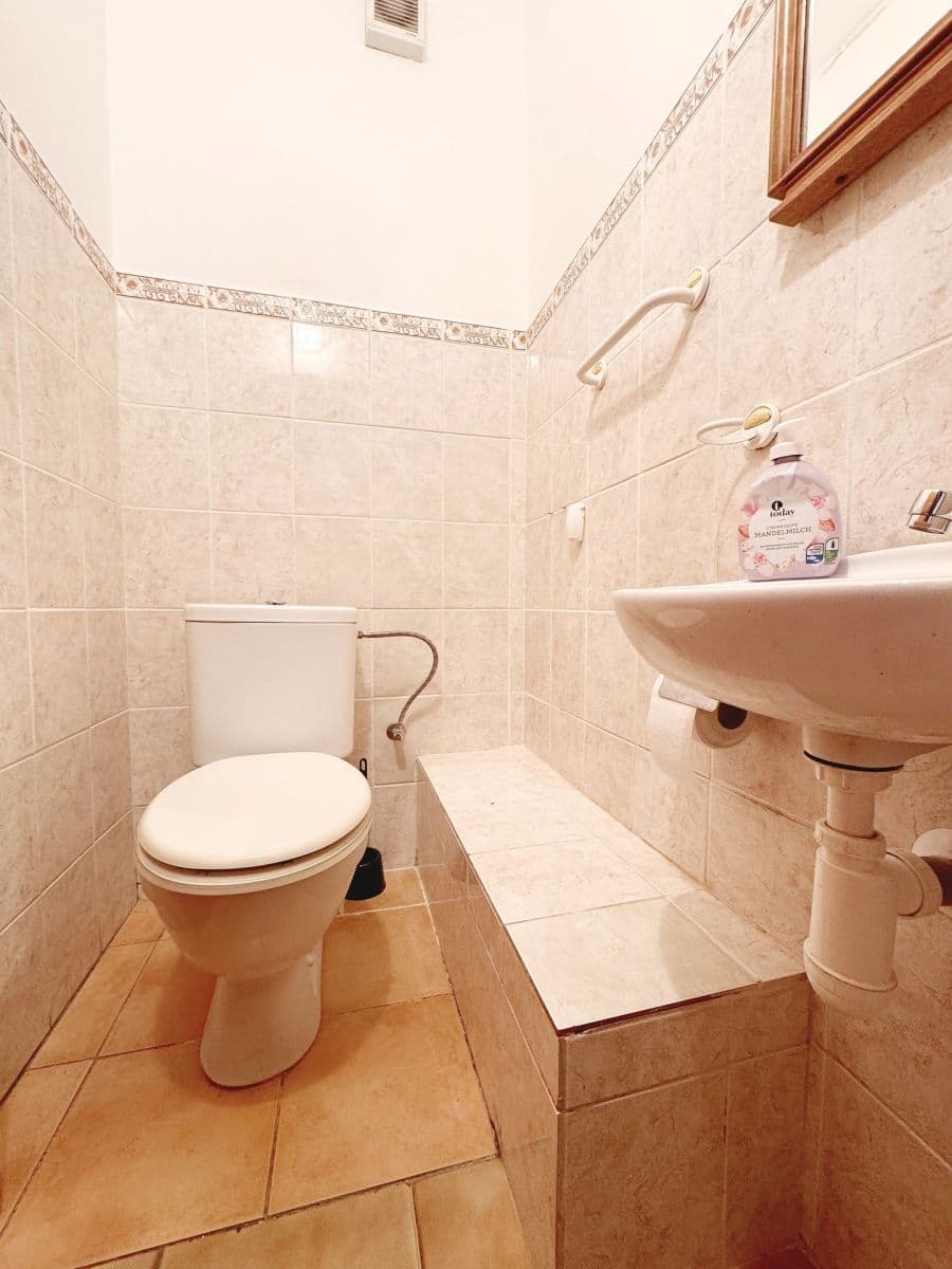 Pronájem domu 159 m², pozemek 290 m², Sopotská, Praha, Praha Pronájem domu 159 m², pozemek 290 m², Sopotská, Praha, Praha