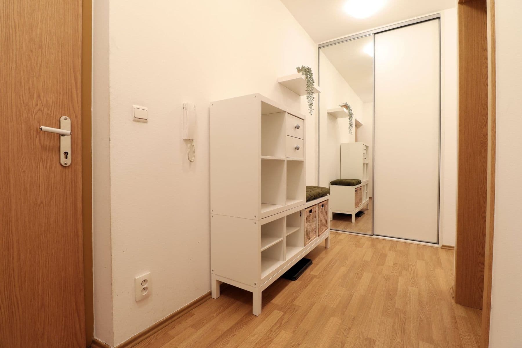 Pronájem bytu 2+kk 61 m², Přeučilova, Praha, Praha Pronájem bytu 2+kk 61 m², Přeučilova, Praha, Praha