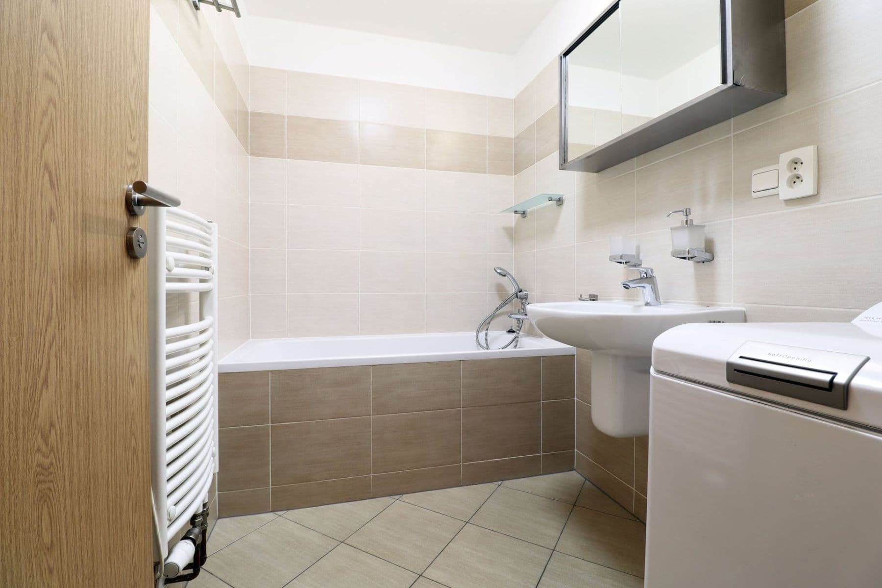 Pronájem bytu 2+kk 61 m², Přeučilova, Praha, Praha Pronájem bytu 2+kk 61 m², Přeučilova, Praha, Praha