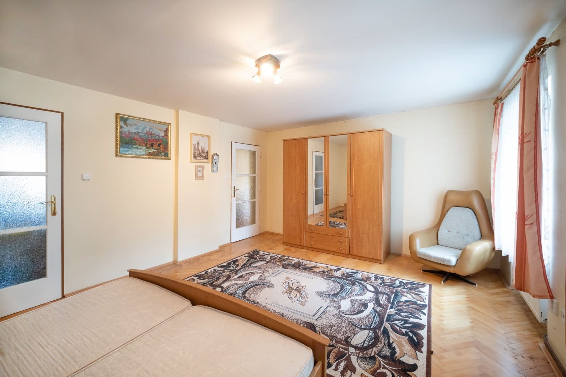 Prodej domu 90 m², pozemek 70 m², Masarykovo náměstí, Budyně nad Ohří, Ústecký kraj Prodej domu 90 m², pozemek 70 m², Masarykovo náměstí, Budyně nad Ohří, Ústecký kraj