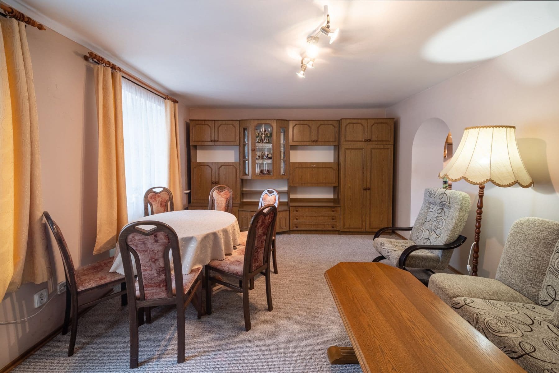 Prodej domu 90 m², pozemek 70 m², Masarykovo náměstí, Budyně nad Ohří, Ústecký kraj Prodej domu 90 m², pozemek 70 m², Masarykovo náměstí, Budyně nad Ohří, Ústecký kraj