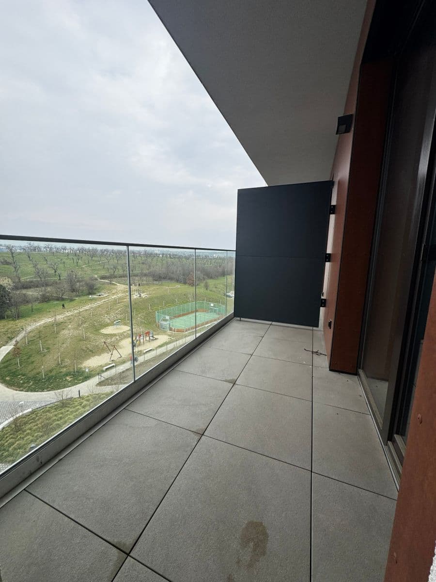 Pronájem bytu 2+kk 55 m², V Třešňovce, Praha, Praha Pronájem bytu 2+kk 55 m², V Třešňovce, Praha, Praha