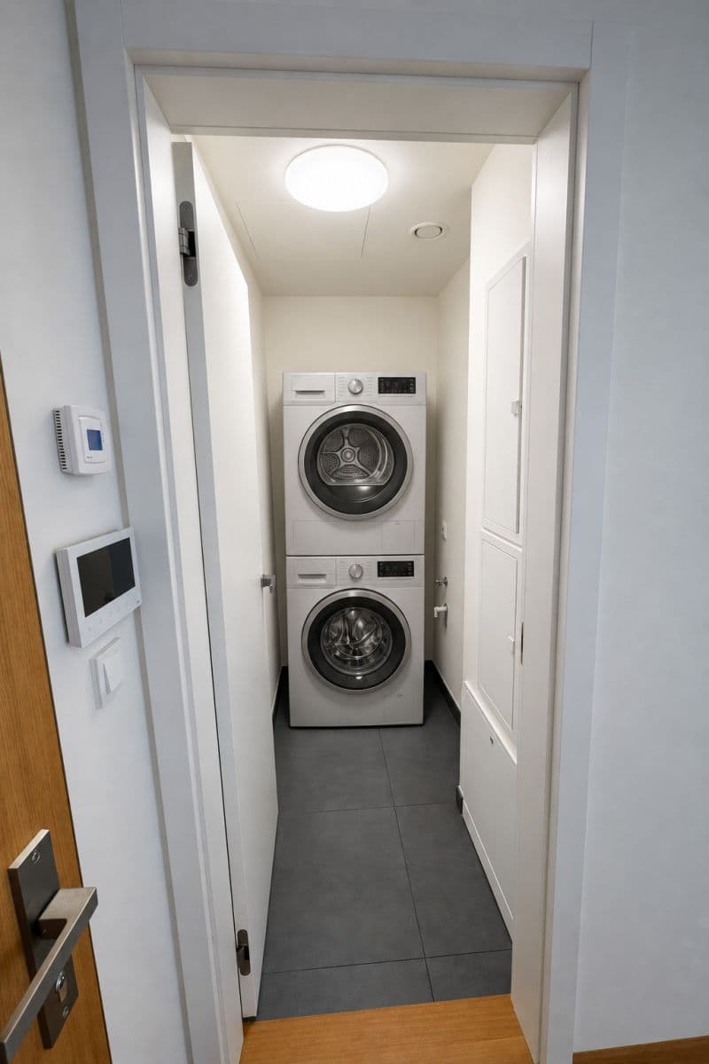 Pronájem bytu 2+kk 55 m², V Třešňovce, Praha, Praha Pronájem bytu 2+kk 55 m², V Třešňovce, Praha, Praha