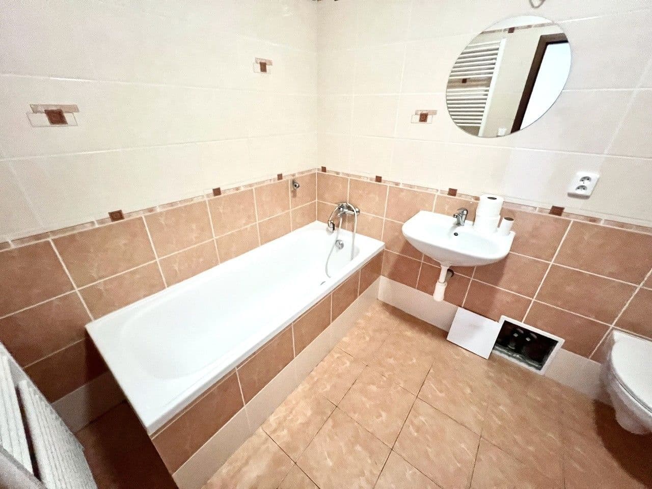 Pronájem bytu 3+kk 65 m², Revoluční, Plzeň, Plzeňský kraj Pronájem bytu 3+kk 65 m², Revoluční, Plzeň, Plzeňský kraj