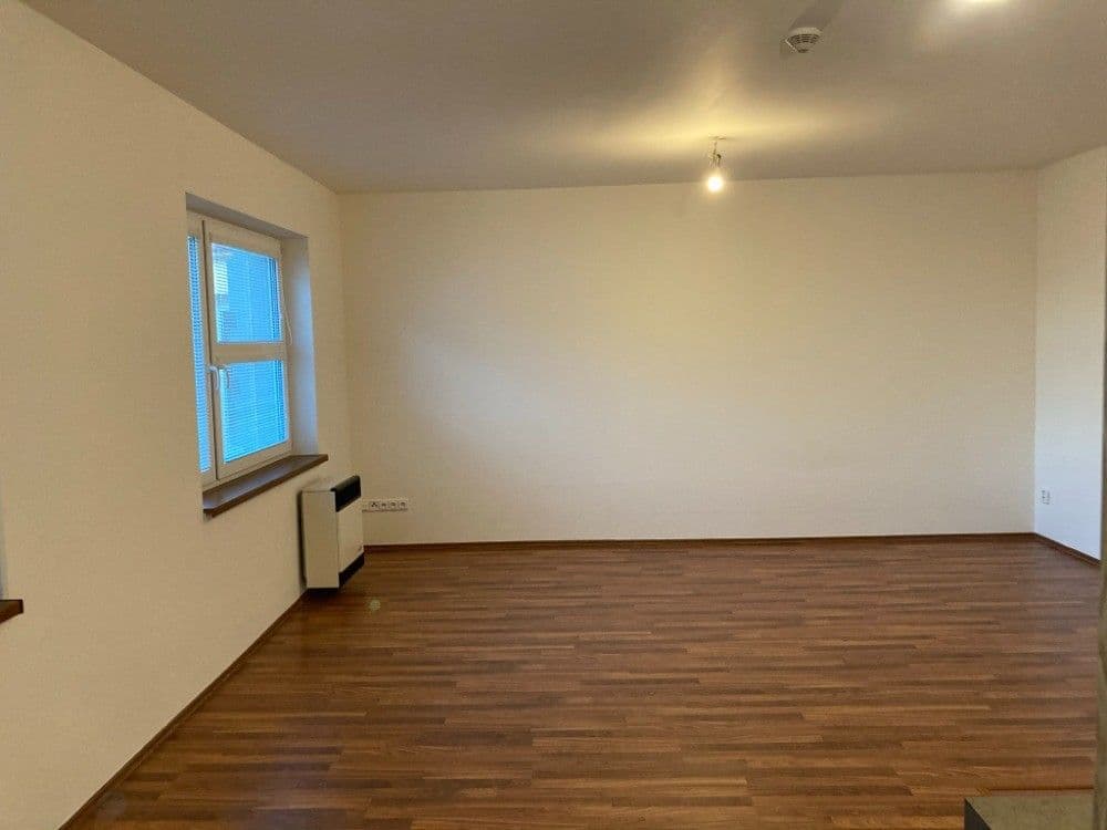 Pronájem bytu 1+kk 42 m², U Jezerky, Praha, Praha Pronájem bytu 1+kk 42 m², U Jezerky, Praha, Praha