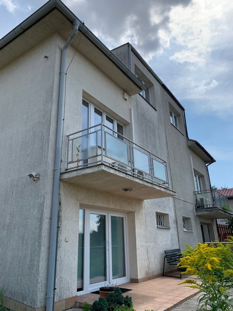 Pronájem bytu 2+1 80 m², Jeremiášova, Praha, Praha Pronájem bytu 2+1 80 m², Jeremiášova, Praha, Praha
