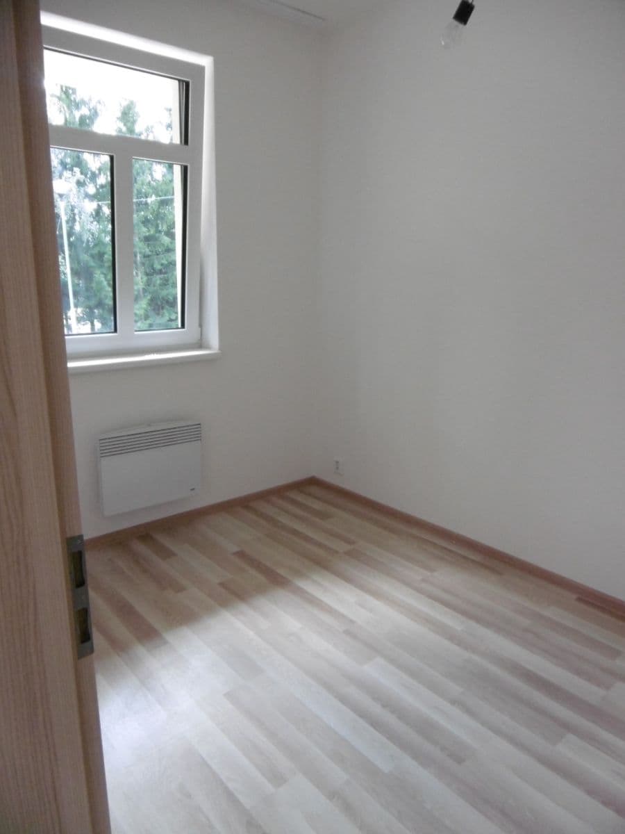Pronájem bytu 2+kk 44 m², U rybníka, Troubsko, Jihomoravský kraj Pronájem bytu 2+kk 44 m², U rybníka, Troubsko, Jihomoravský kraj