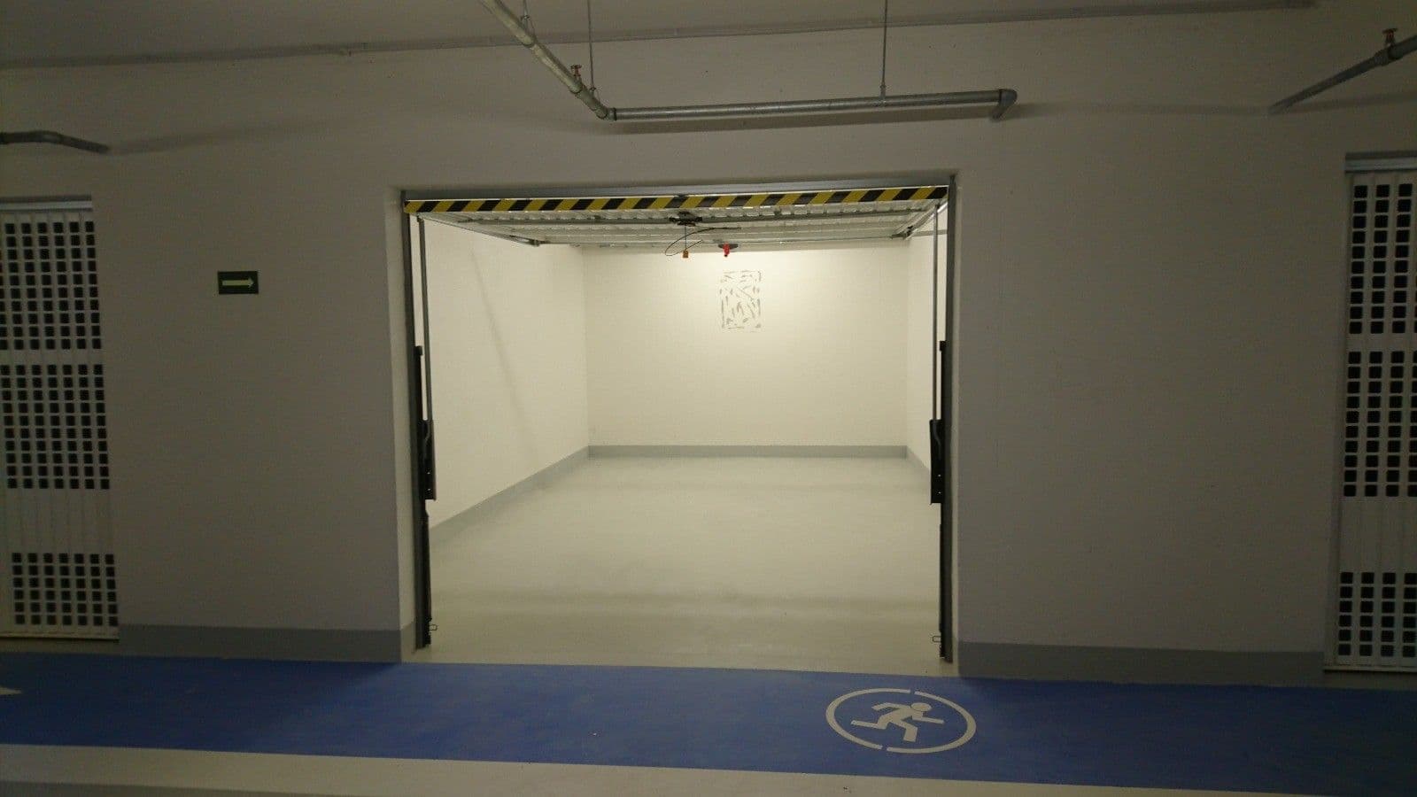 Pronájem bytu 3+kk 101 m², Olšanská, Praha, Praha Pronájem bytu 3+kk 101 m², Olšanská, Praha, Praha