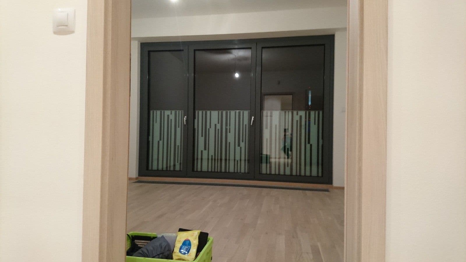 Pronájem bytu 3+kk 101 m², Olšanská, Praha, Praha Pronájem bytu 3+kk 101 m², Olšanská, Praha, Praha