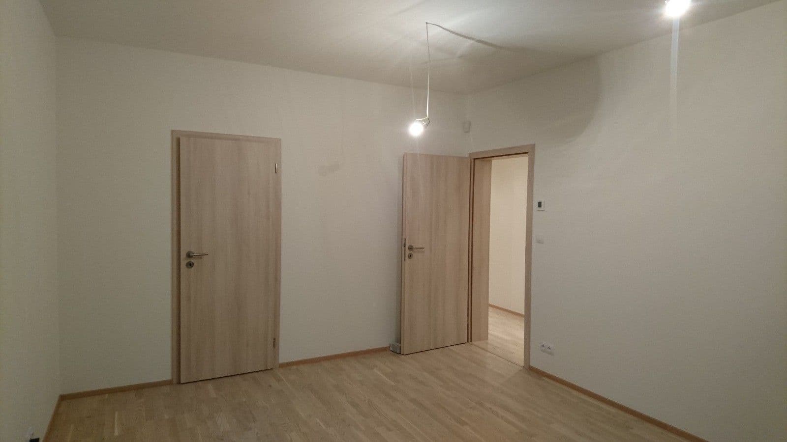 Pronájem bytu 3+kk 101 m², Olšanská, Praha, Praha Pronájem bytu 3+kk 101 m², Olšanská, Praha, Praha