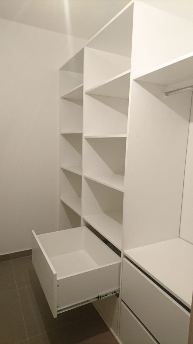Pronájem bytu 3+kk 101 m², Olšanská, Praha, Praha Pronájem bytu 3+kk 101 m², Olšanská, Praha, Praha