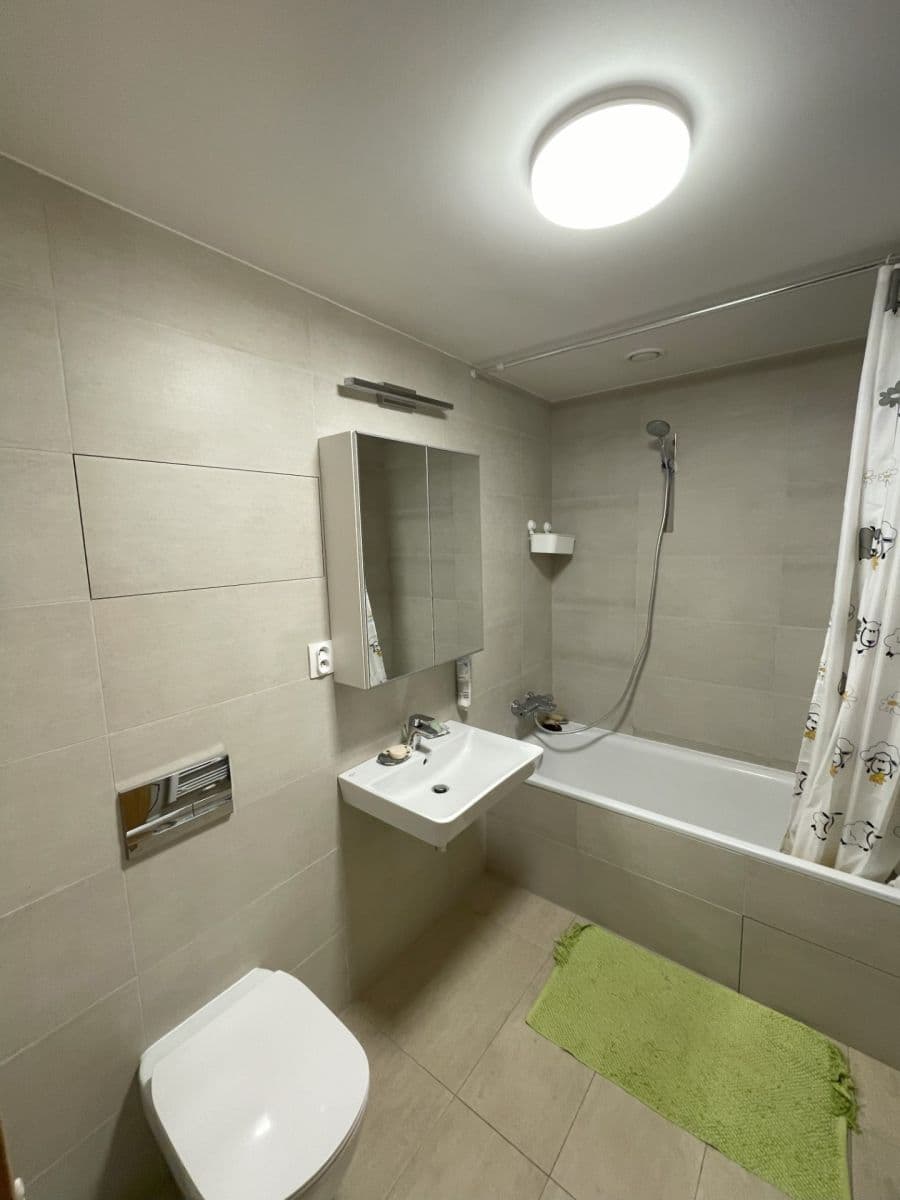 Pronájem bytu 2+kk 59 m², Vrátnická, Praha, Praha Pronájem bytu 2+kk 59 m², Vrátnická, Praha, Praha
