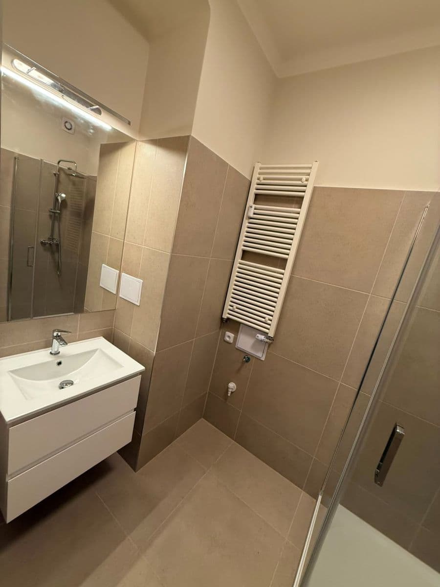 Pronájem bytu 3+kk 75 m², V Horní Stromce, Praha, Praha Pronájem bytu 3+kk 75 m², V Horní Stromce, Praha, Praha