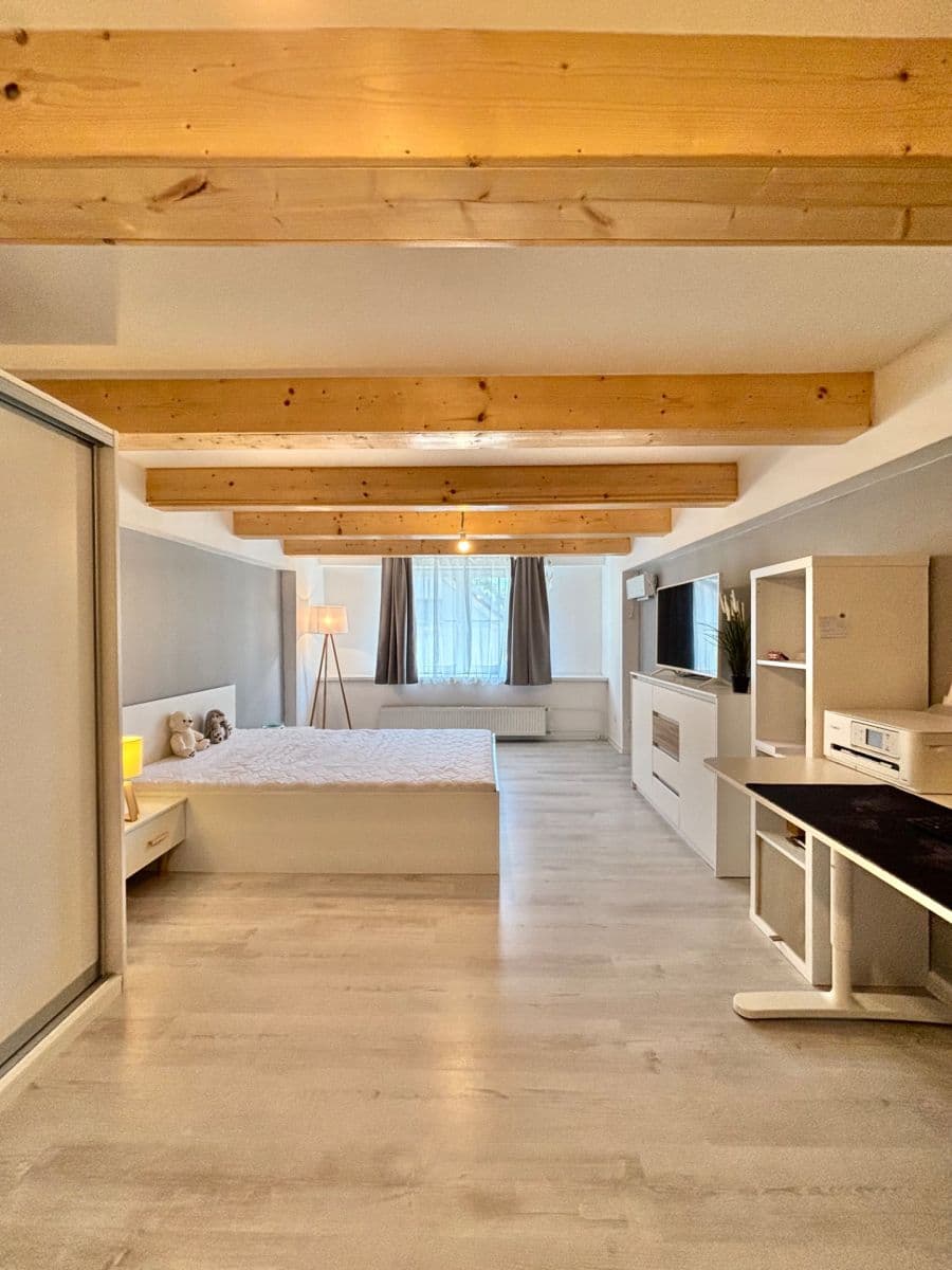 Prodej domu 222 m², pozemek 835 m², Pertoltice pod Ralskem, Liberecký kraj Prodej domu 222 m², pozemek 835 m², Pertoltice pod Ralskem, Liberecký kraj