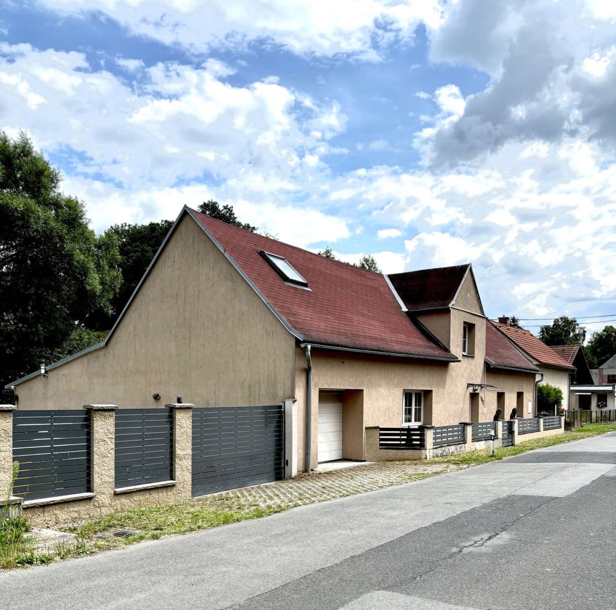 Prodej domu 222 m², pozemek 835 m², Pertoltice pod Ralskem, Liberecký kraj Prodej domu 222 m², pozemek 835 m², Pertoltice pod Ralskem, Liberecký kraj