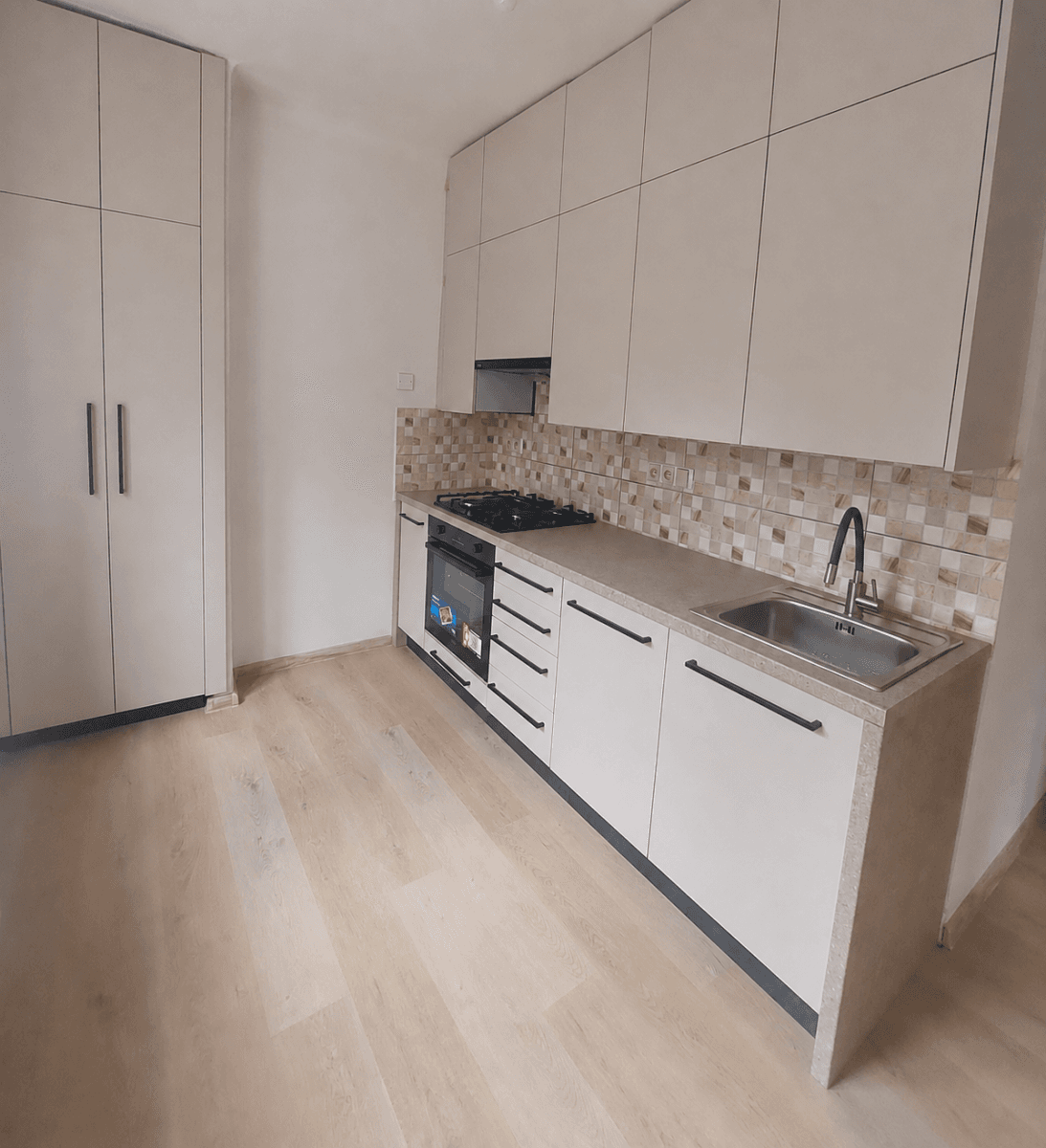 Pronájem bytu 2+1 53 m², Spojovací, Plzeň, Plzeňský kraj Pronájem bytu 2+1 53 m², Spojovací, Plzeň, Plzeňský kraj