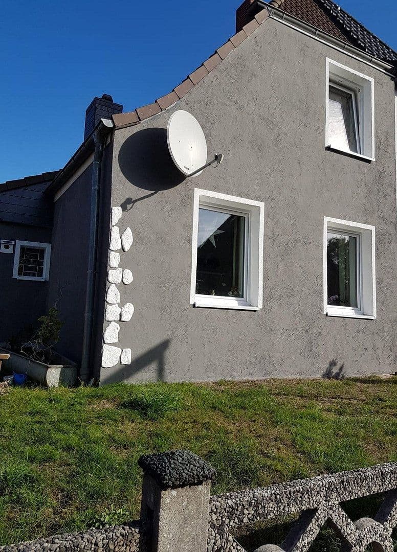 Prodej domu 100 m², pozemek 992 m², Kiel, Šlesvicko-Holštýnsko Prodej domu 100 m², pozemek 992 m², Kiel, Šlesvicko-Holštýnsko