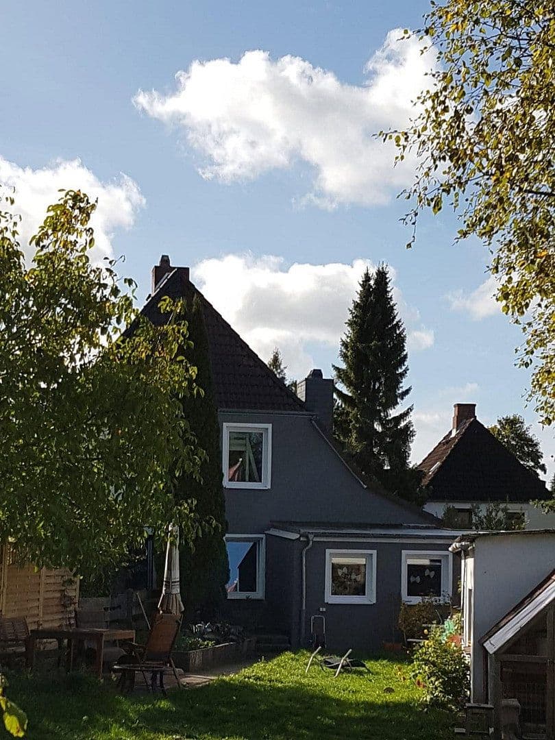 Prodej domu 100 m², pozemek 992 m², Kiel, Šlesvicko-Holštýnsko Prodej domu 100 m², pozemek 992 m², Kiel, Šlesvicko-Holštýnsko