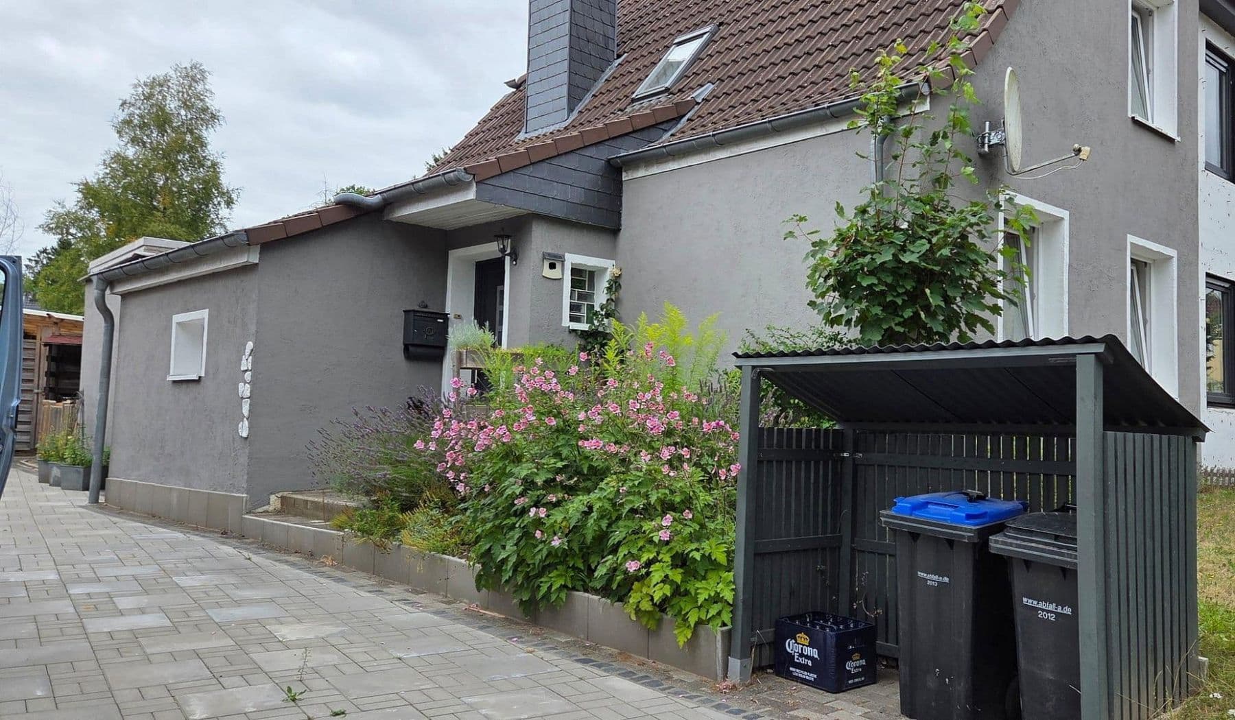 Prodej domu 100 m², pozemek 992 m², Kiel, Šlesvicko-Holštýnsko Prodej domu 100 m², pozemek 992 m², Kiel, Šlesvicko-Holštýnsko