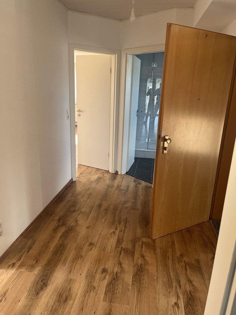 Pronájem bytu 3+1 85 m², Hans Doll Strasse 17 A, Sinsheim, Bádensko-Württembersko Pronájem bytu 3+1 85 m², Hans Doll Strasse 17 A, Sinsheim, Bádensko-Württembersko