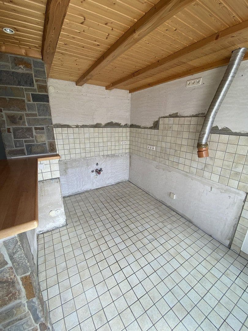 Prodej bytu 3+1 73 m², Anschützstrasse 7, Koblenz, Porýní-Falc Prodej bytu 3+1 73 m², Anschützstrasse 7, Koblenz, Porýní-Falc