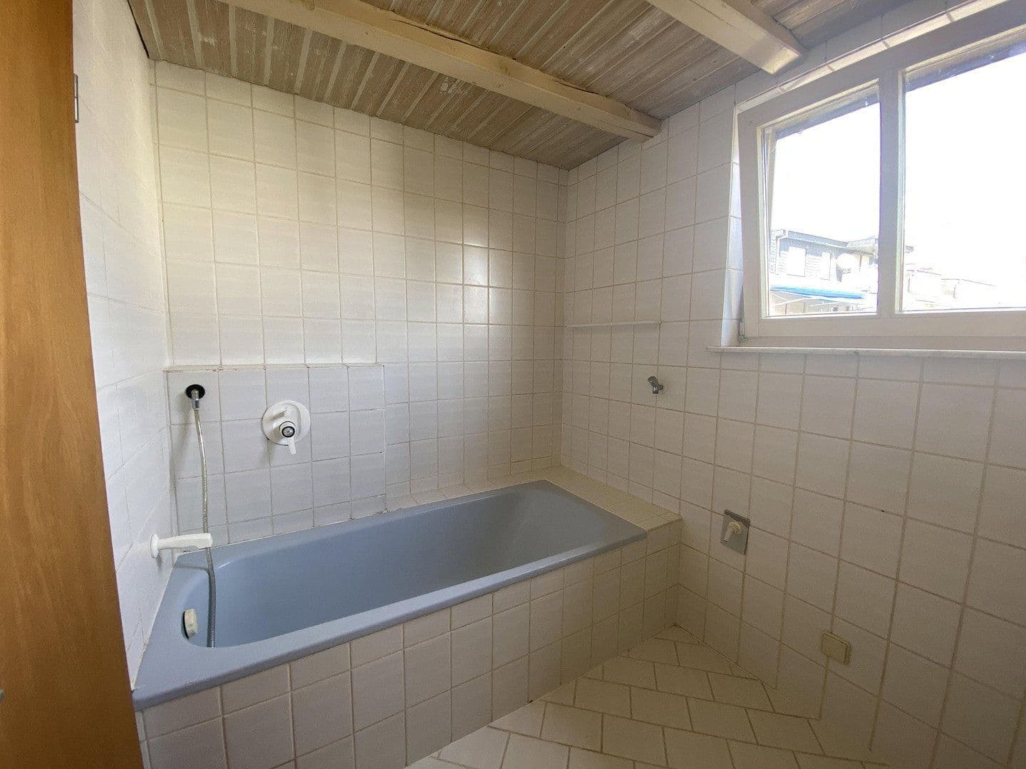 Prodej bytu 3+1 73 m², Anschützstrasse 7, Koblenz, Porýní-Falc Prodej bytu 3+1 73 m², Anschützstrasse 7, Koblenz, Porýní-Falc