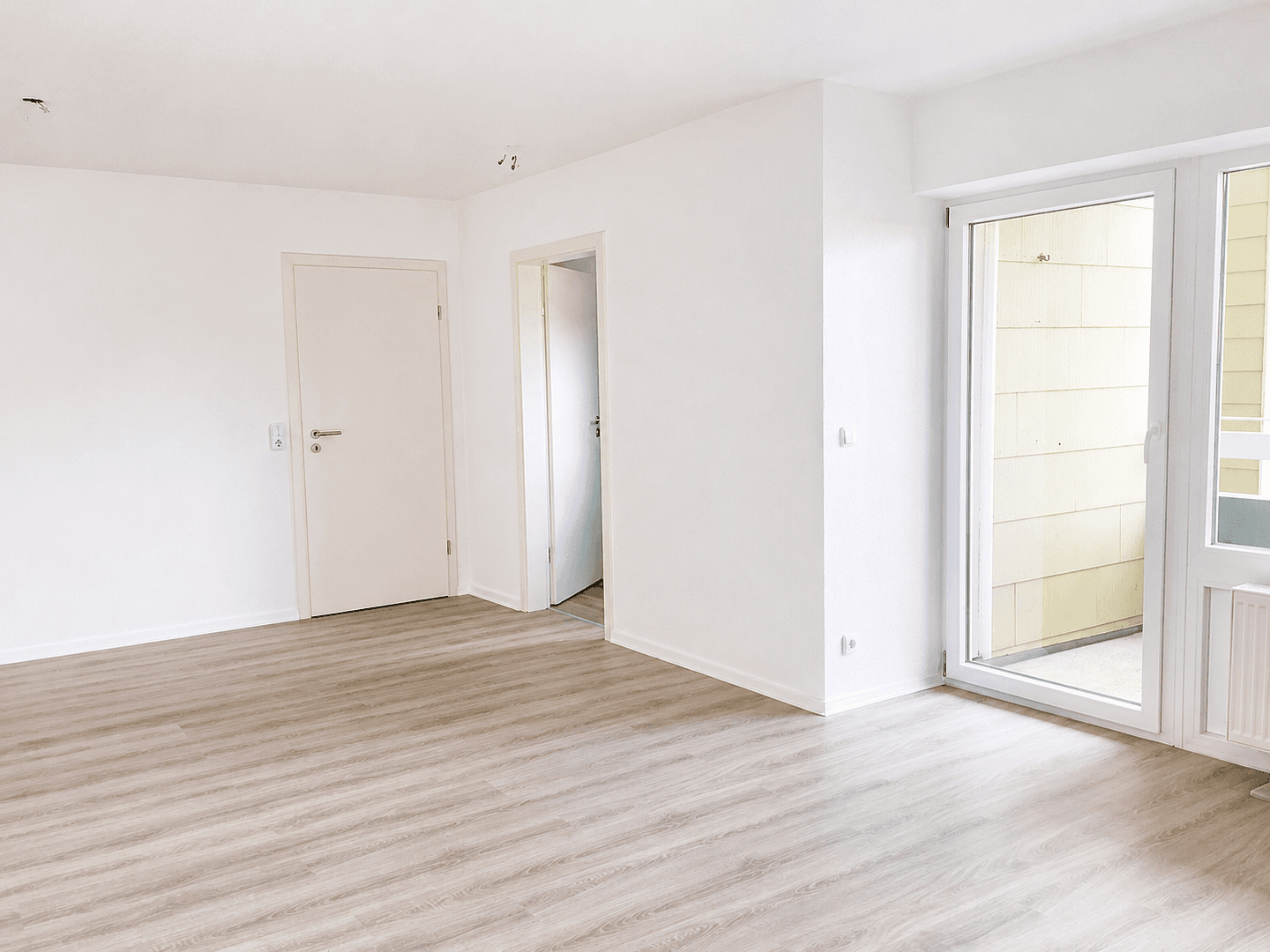 Prodej bytu 1+1 44 m², Pallingerstraße 3, Traunreut, Bavorsko Prodej bytu 1+1 44 m², Pallingerstraße 3, Traunreut, Bavorsko