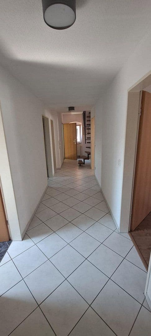 Prodej bytu 3+1 78 m², Luitpoldstr., Neu-Ulm, Bavorsko Prodej bytu 3+1 78 m², Luitpoldstr., Neu-Ulm, Bavorsko