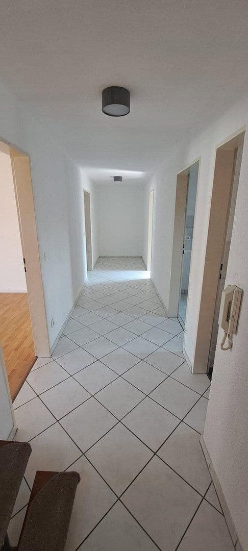 Prodej bytu 3+1 78 m², Luitpoldstr., Neu-Ulm, Bavorsko Prodej bytu 3+1 78 m², Luitpoldstr., Neu-Ulm, Bavorsko