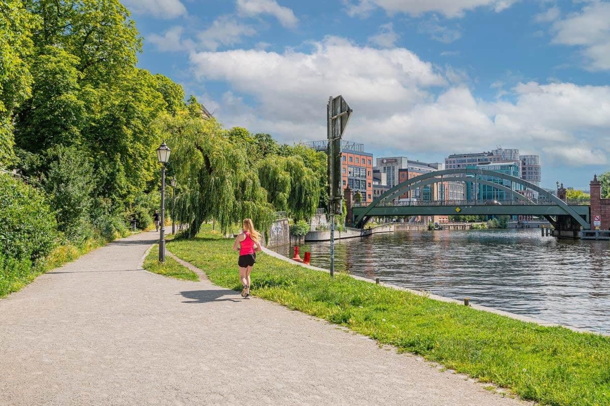 Prodej bytu 2+1 60 m², Krefelder Straße 3, Berlin, Berlín Prodej bytu 2+1 60 m², Krefelder Straße 3, Berlin, Berlín