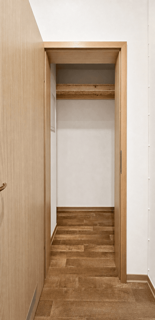 Pronájem bytu 1+1 35 m², Am Reißberg 3, Plauen, Sasko Pronájem bytu 1+1 35 m², Am Reißberg 3, Plauen, Sasko