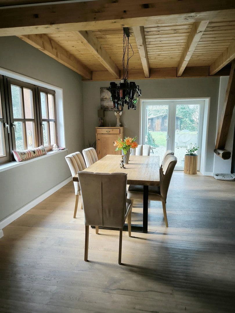Prodej domu 300 m², pozemek 2.600 m², Breuberg, Hessen Prodej domu 300 m², pozemek 2.600 m², Breuberg, Hessen