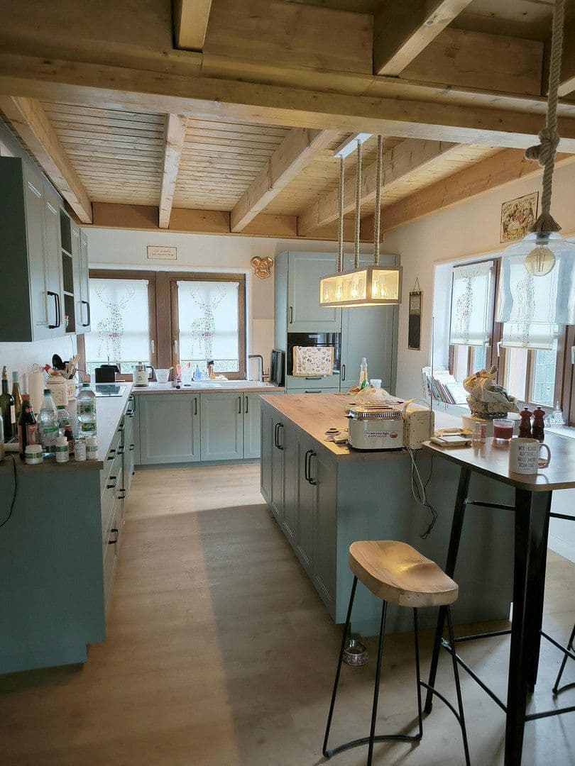 Prodej domu 300 m², pozemek 2.600 m², Breuberg, Hessen Prodej domu 300 m², pozemek 2.600 m², Breuberg, Hessen