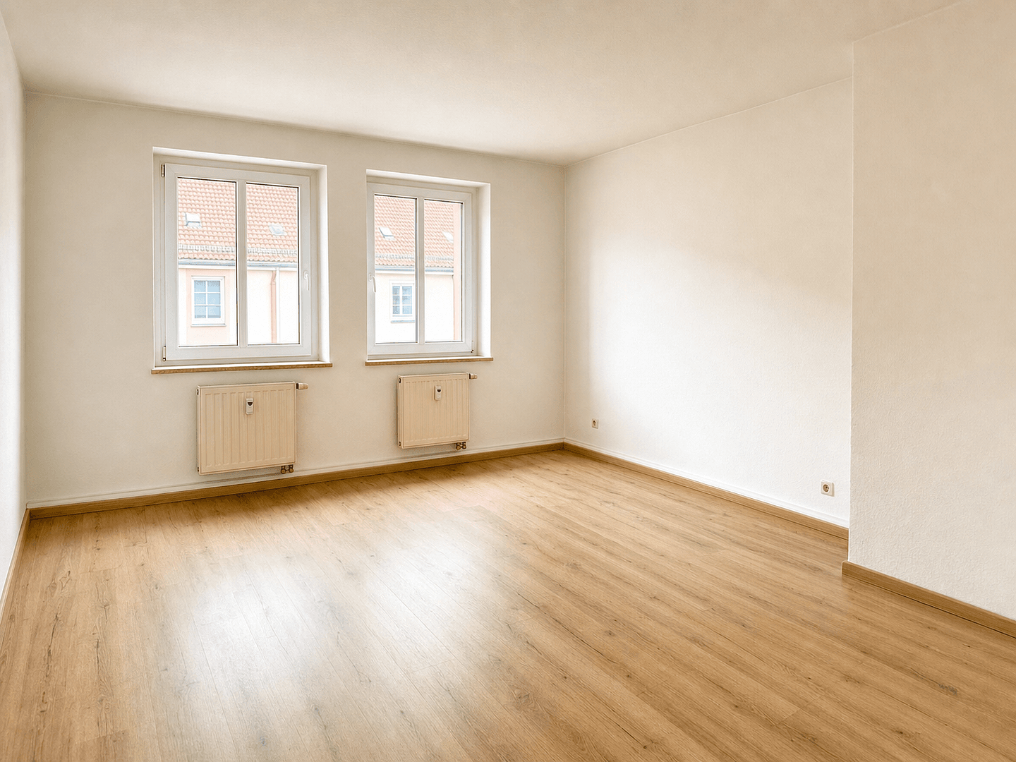 Pronájem bytu 2+1 54 m², Leißnerstraße 30, Plauen, Sasko Pronájem bytu 2+1 54 m², Leißnerstraße 30, Plauen, Sasko