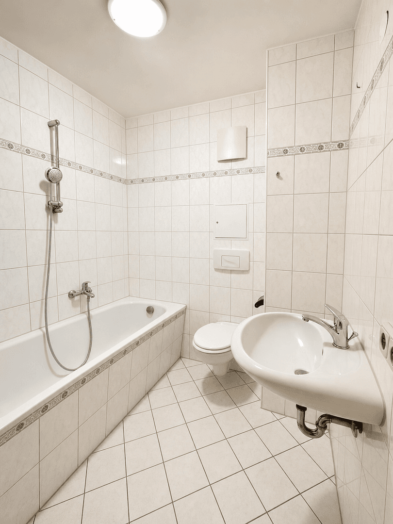 Pronájem bytu 2+1 54 m², Leißnerstraße 30, Plauen, Sasko Pronájem bytu 2+1 54 m², Leißnerstraße 30, Plauen, Sasko