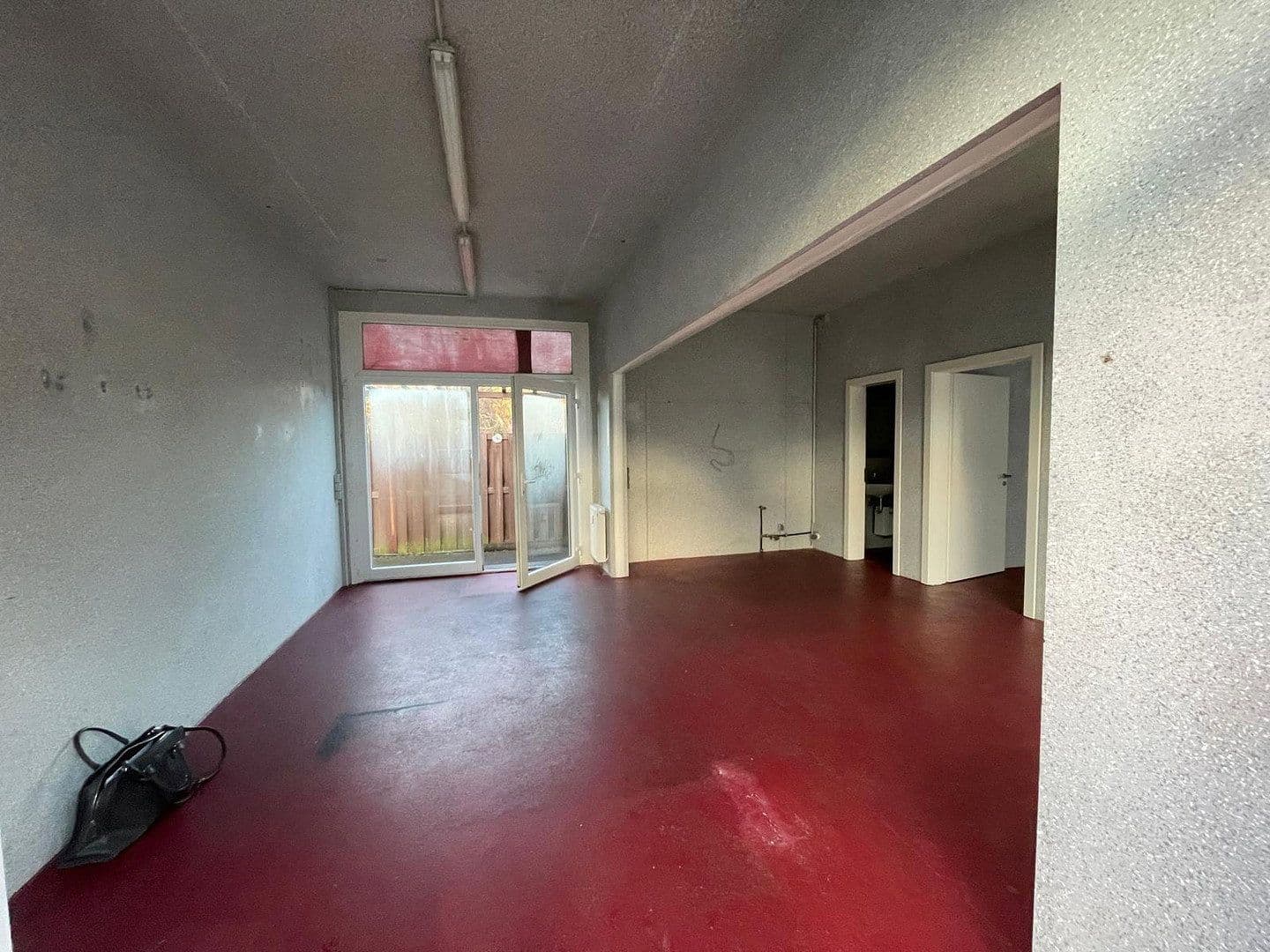 Pronájem nebytového prostoru 544 m², Knappenstraße 80, Oberhausen, Severní Porýní-Vestfálsko Pronájem nebytového prostoru 544 m², Knappenstraße 80, Oberhausen, Severní Porýní-Vestfálsko