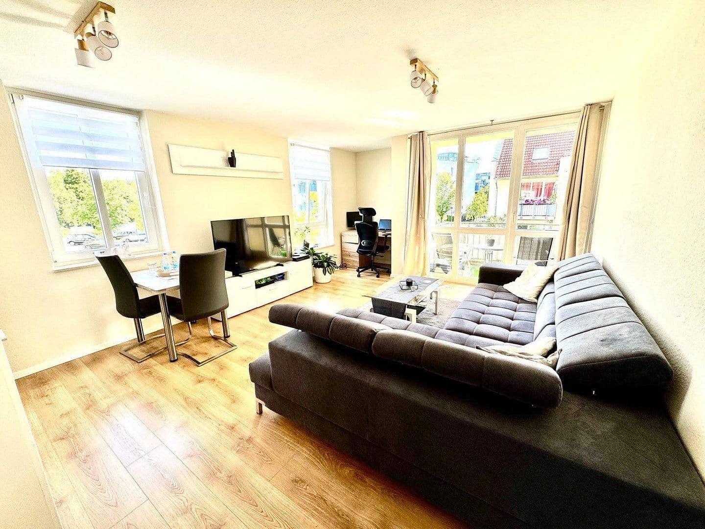 Prodej bytu 2+1 62 m², Hennigsdorf, Braniborsko Prodej bytu 2+1 62 m², Hennigsdorf, Braniborsko