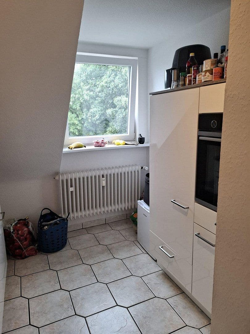 Pronájem bytu 3+kk 60 m², Schloßstr. 317, Essen, Severní Porýní-Vestfálsko Pronájem bytu 3+kk 60 m², Schloßstr. 317, Essen, Severní Porýní-Vestfálsko
